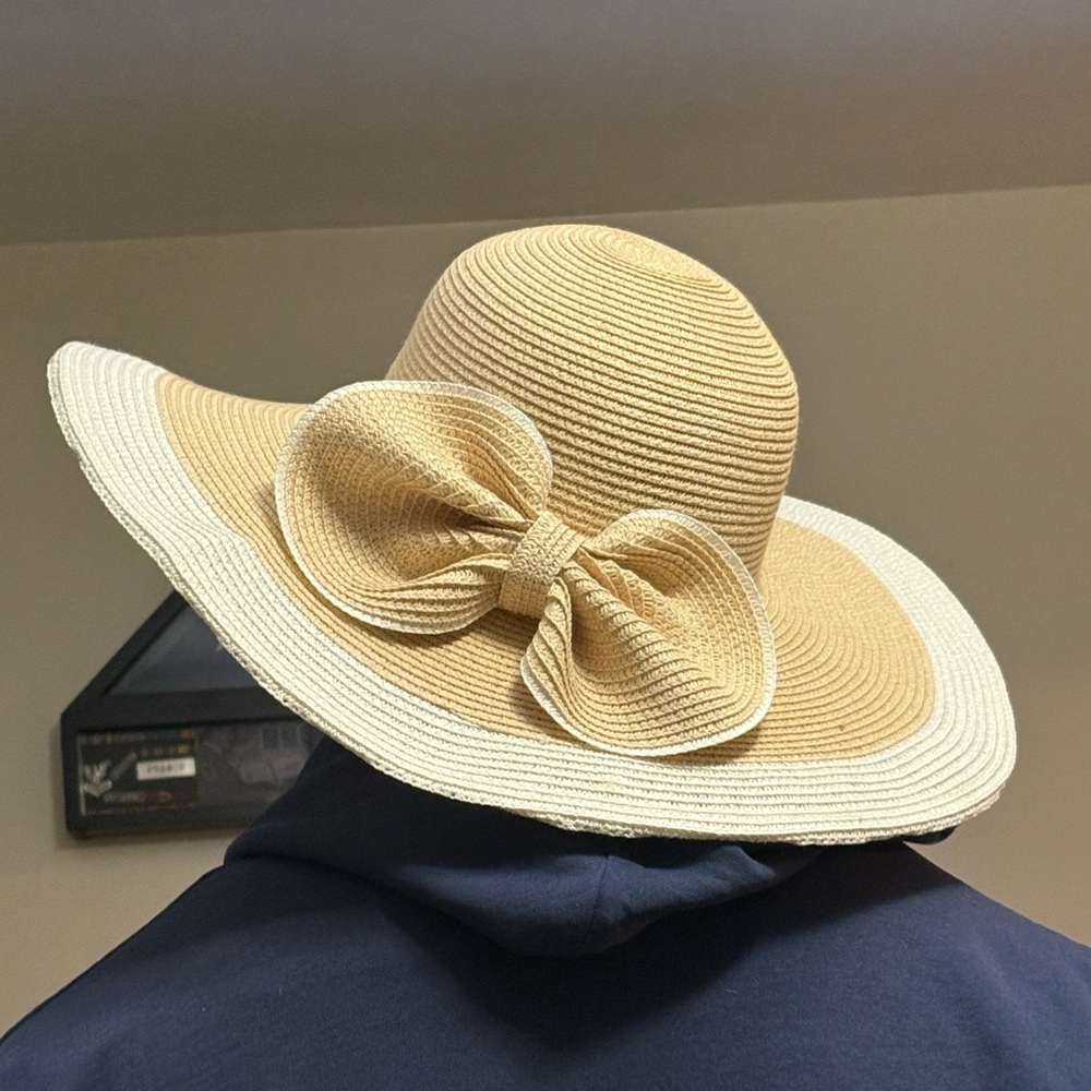 Ellen Tracy Tan and Cream Bow Sun Hat